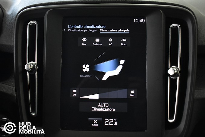 VOLVO XC40 T3 Business